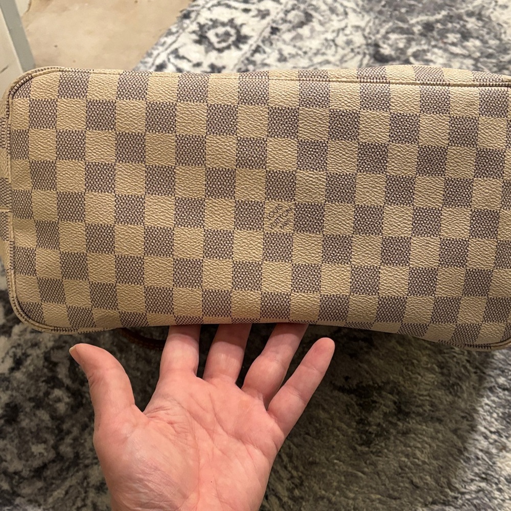 FINAL PRICE DROP Louis Vuitton Neverful MM - Picture 7 of 12